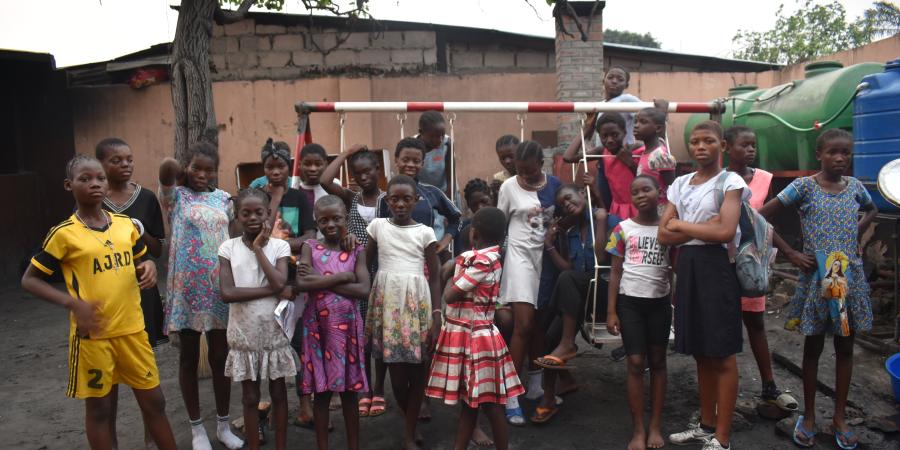 Filles hébergées dans un centre d'accueil à Kinshasa.